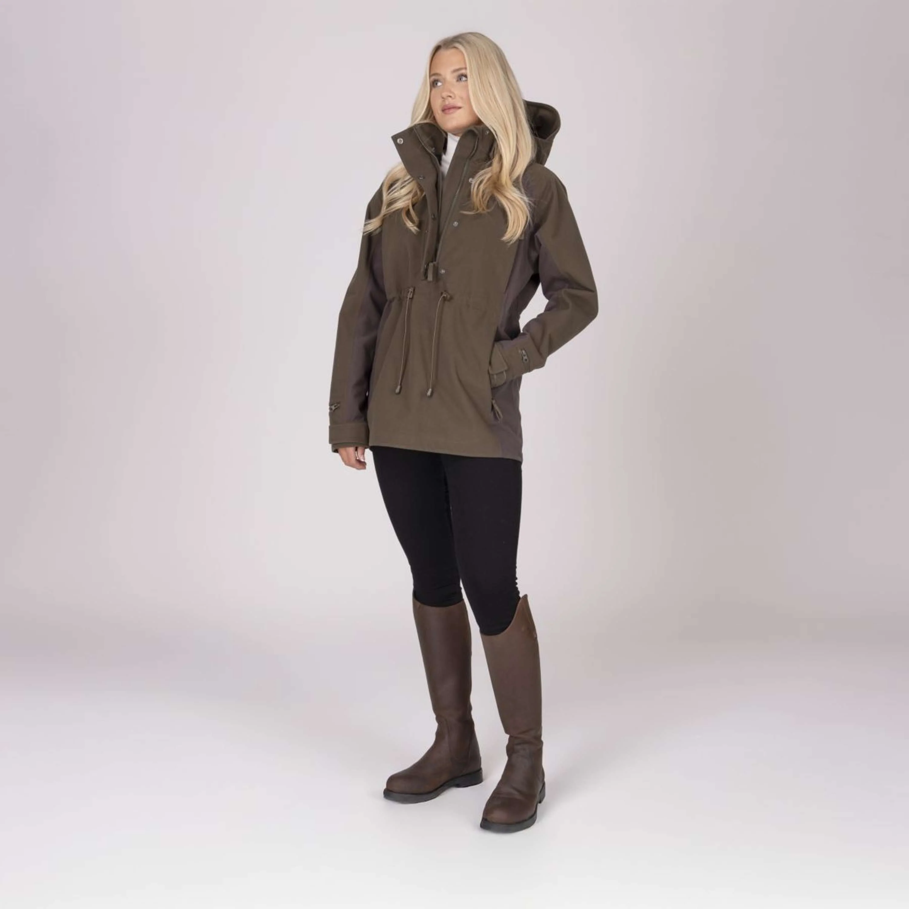 Aubrion by Shires Pullover Heritage Dunkelolive - Image 23