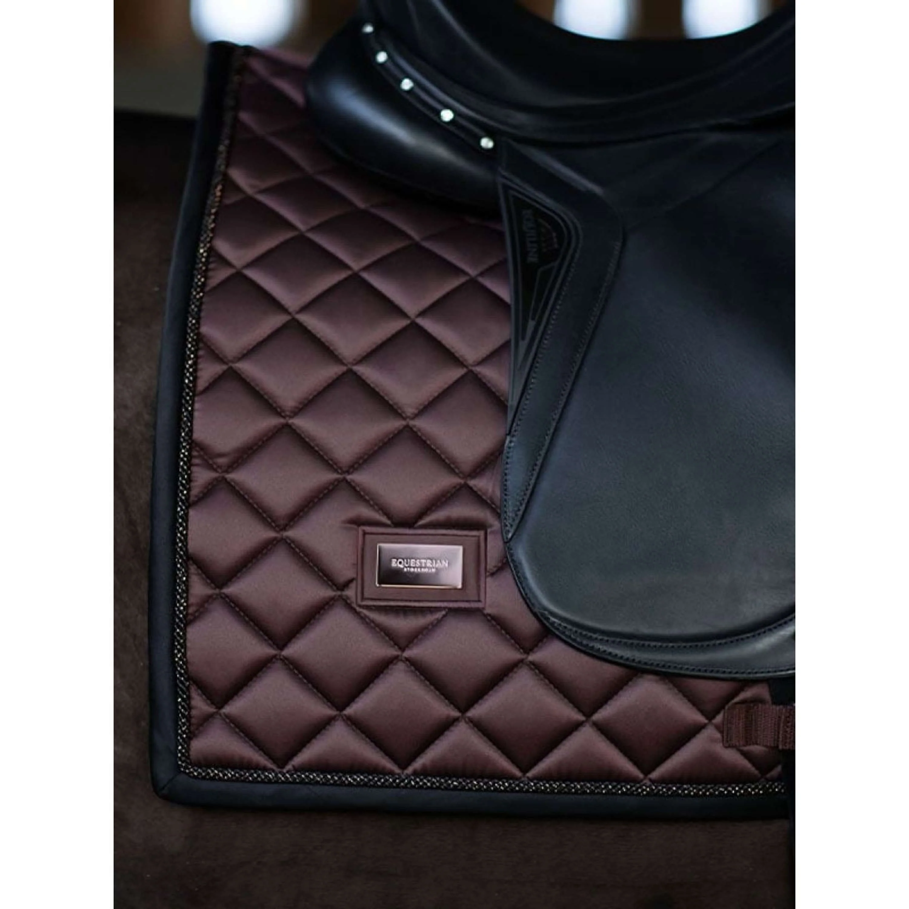 Equestrian Stockholm Schabracke Dressur Endless Glow - Image 3