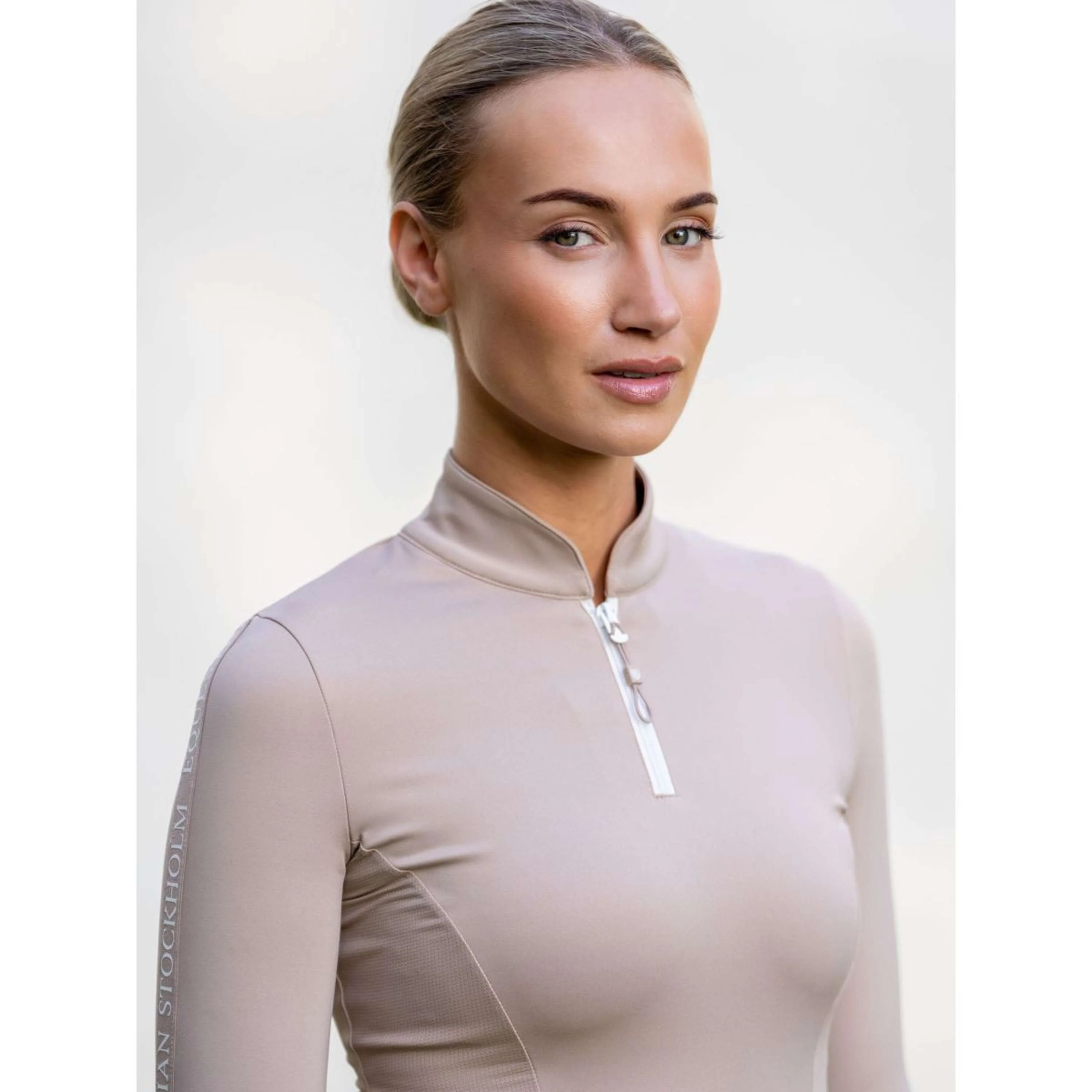 Equestrian Stockholm Shirt Power Sand - Image 4
