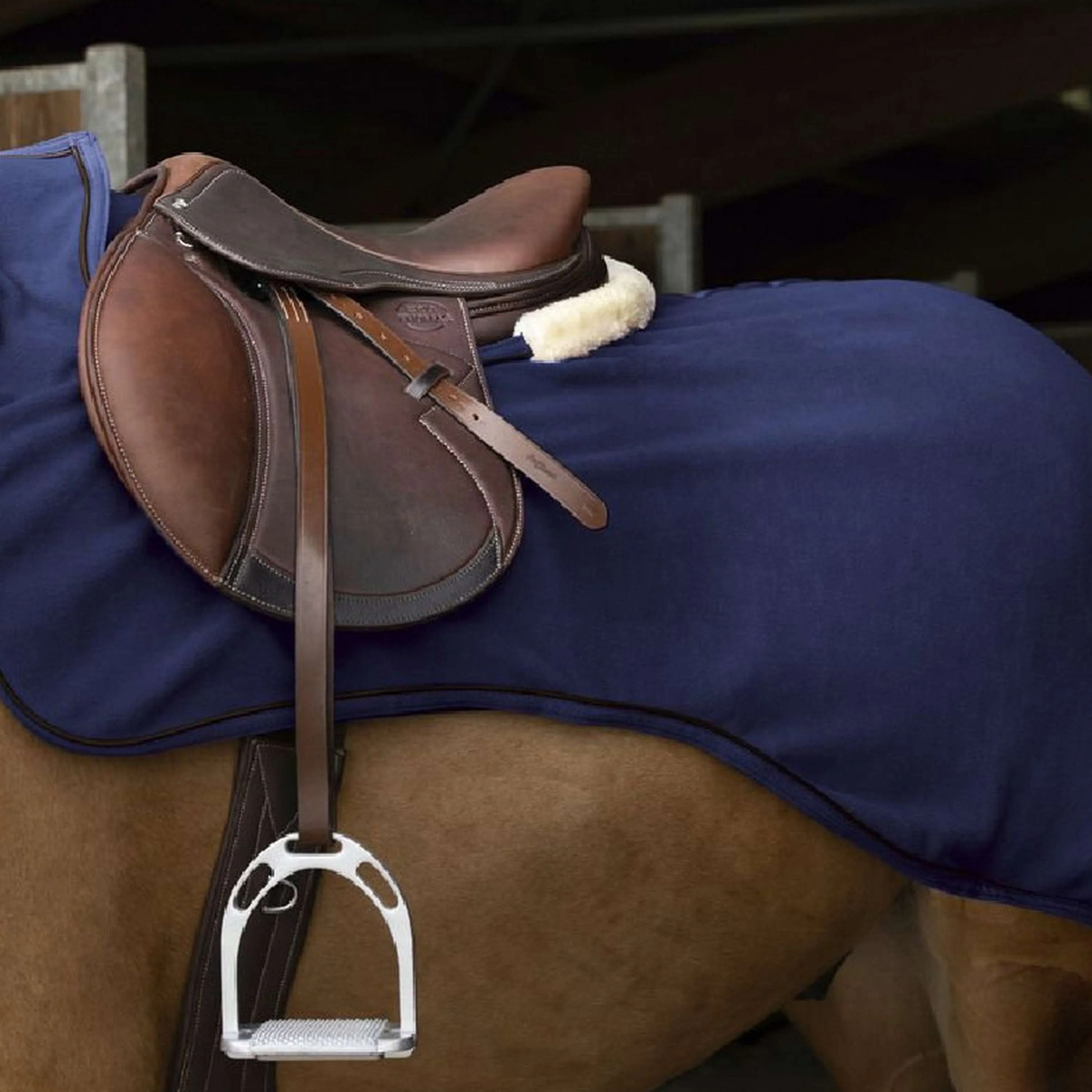 EQUITHÈME Ausreitdecke Teddy Fleece Navy - Image 7