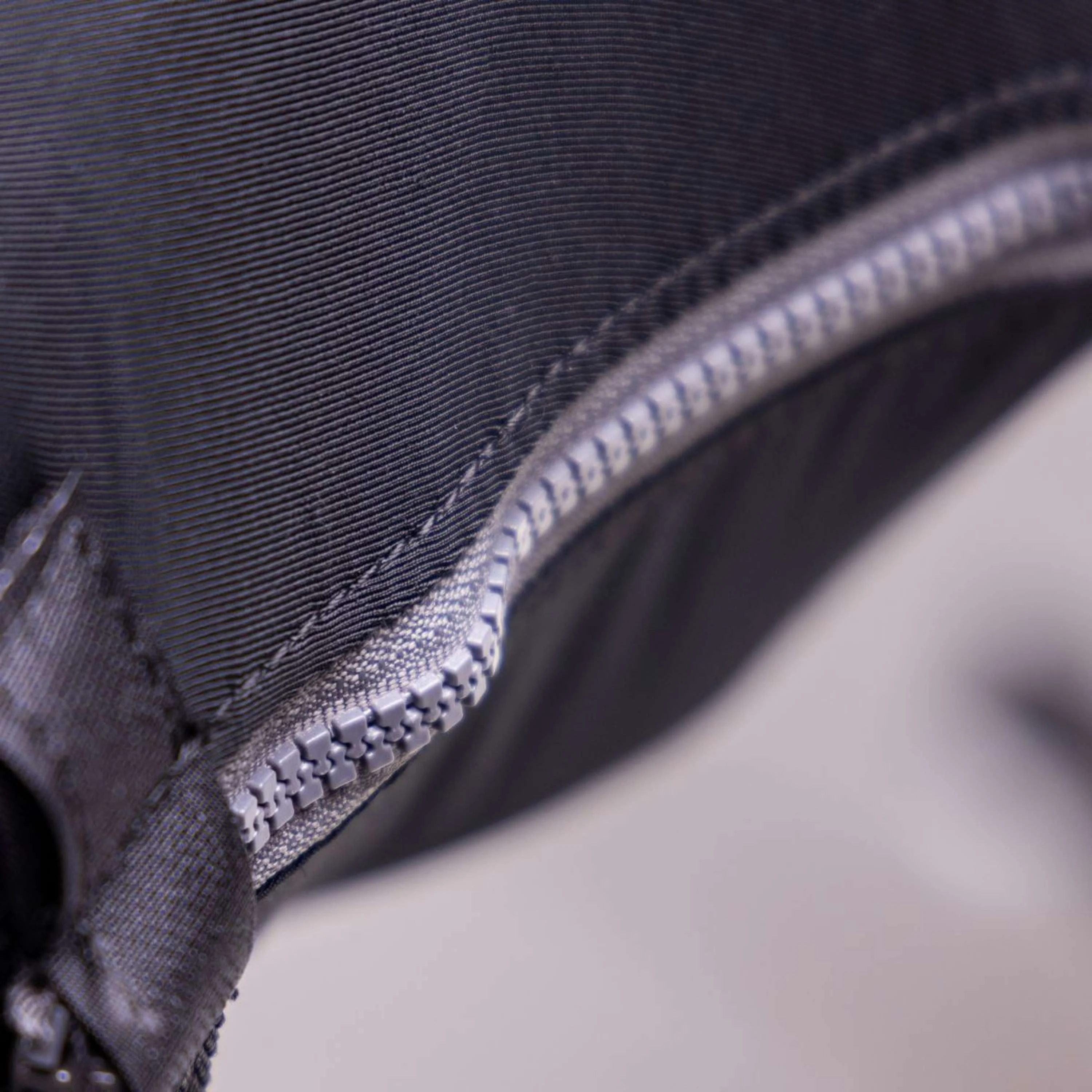 FlyGuard by Shires Fliegenmaske Pro Stretch mit Ohren und Fransen Jet - Image 7