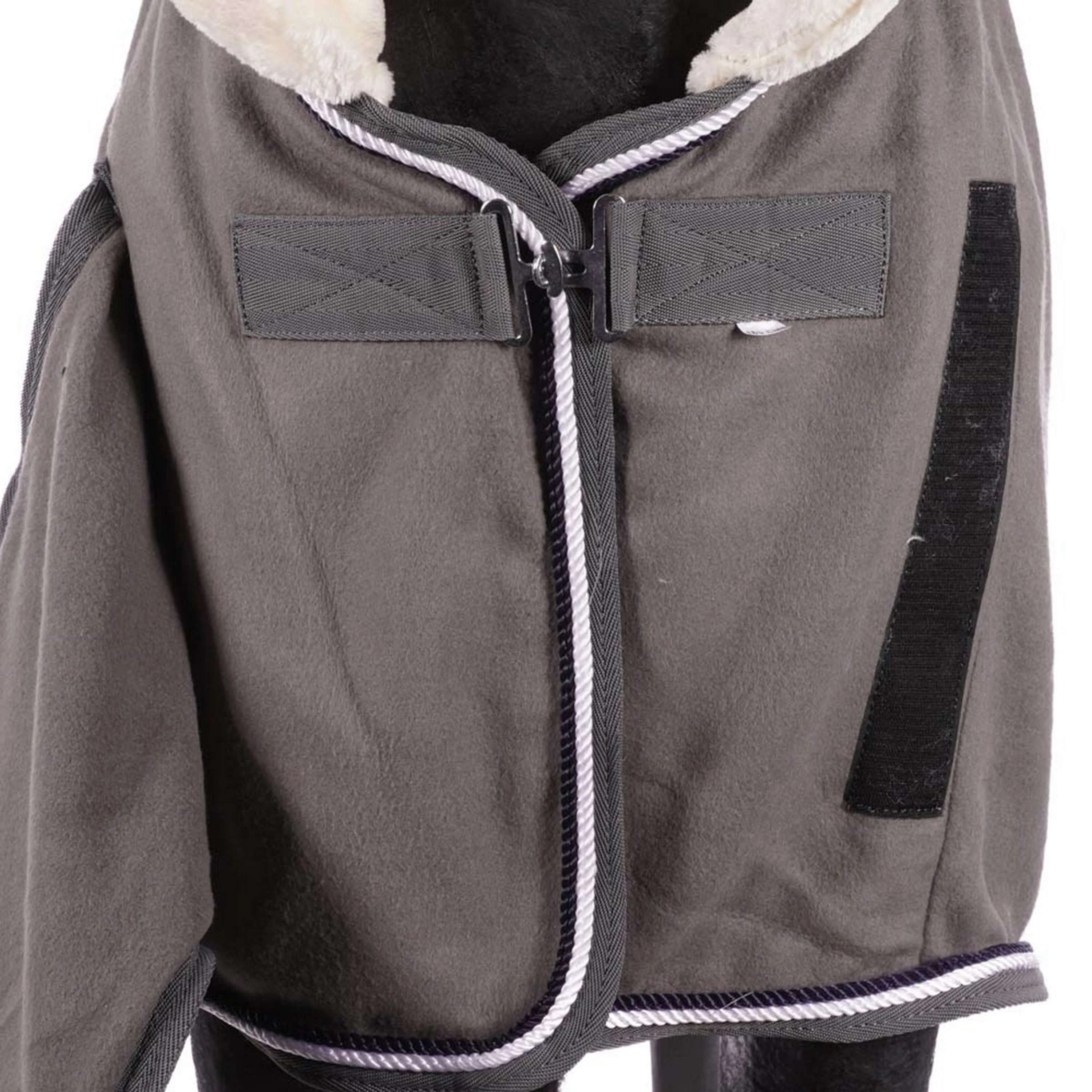 HB Showtime Showdecke Fleece 400gr Dutch Crown Grau - Image 3