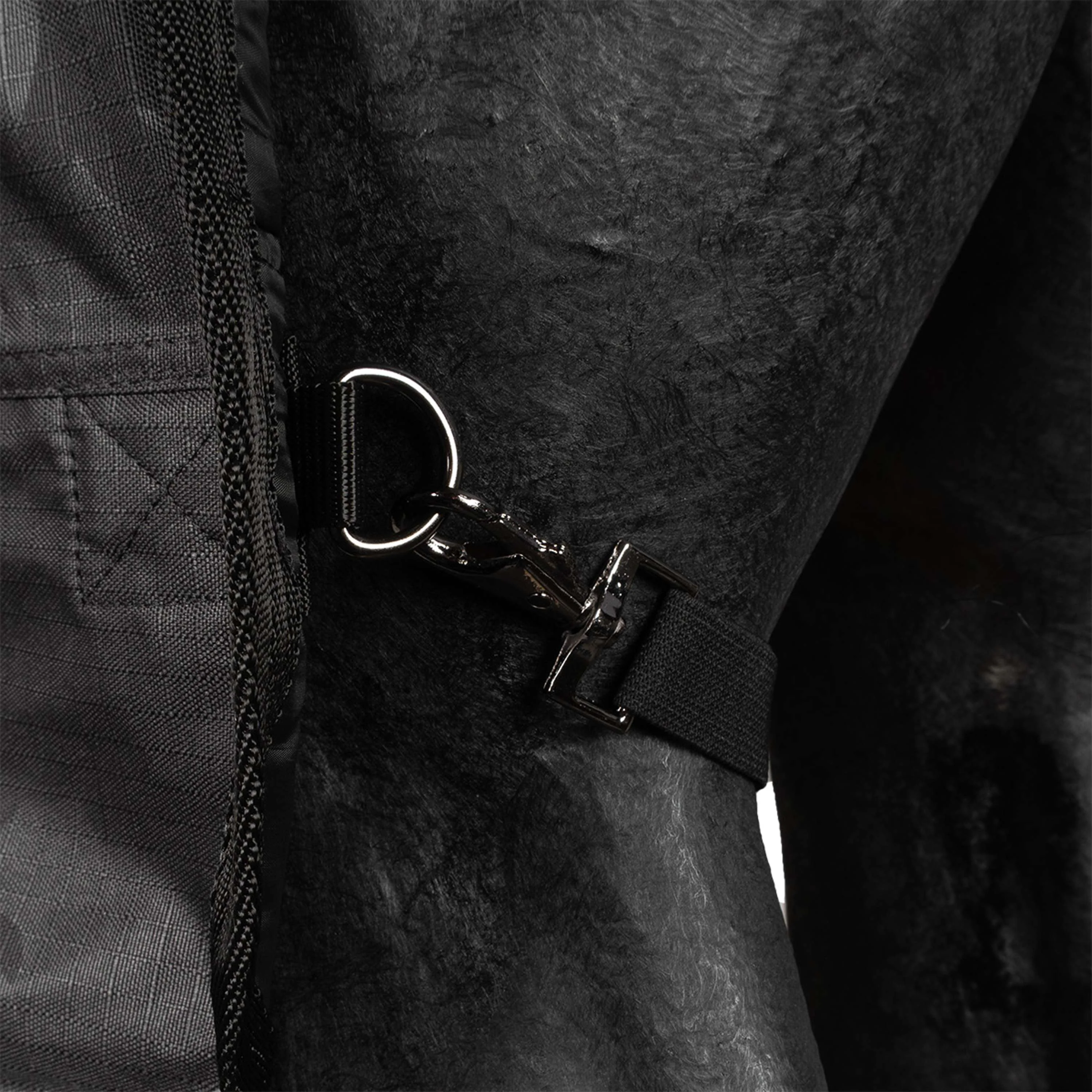 Imperial Riding Outdoordecke IRHSuper-Dry 200g Schwarz - Image 11