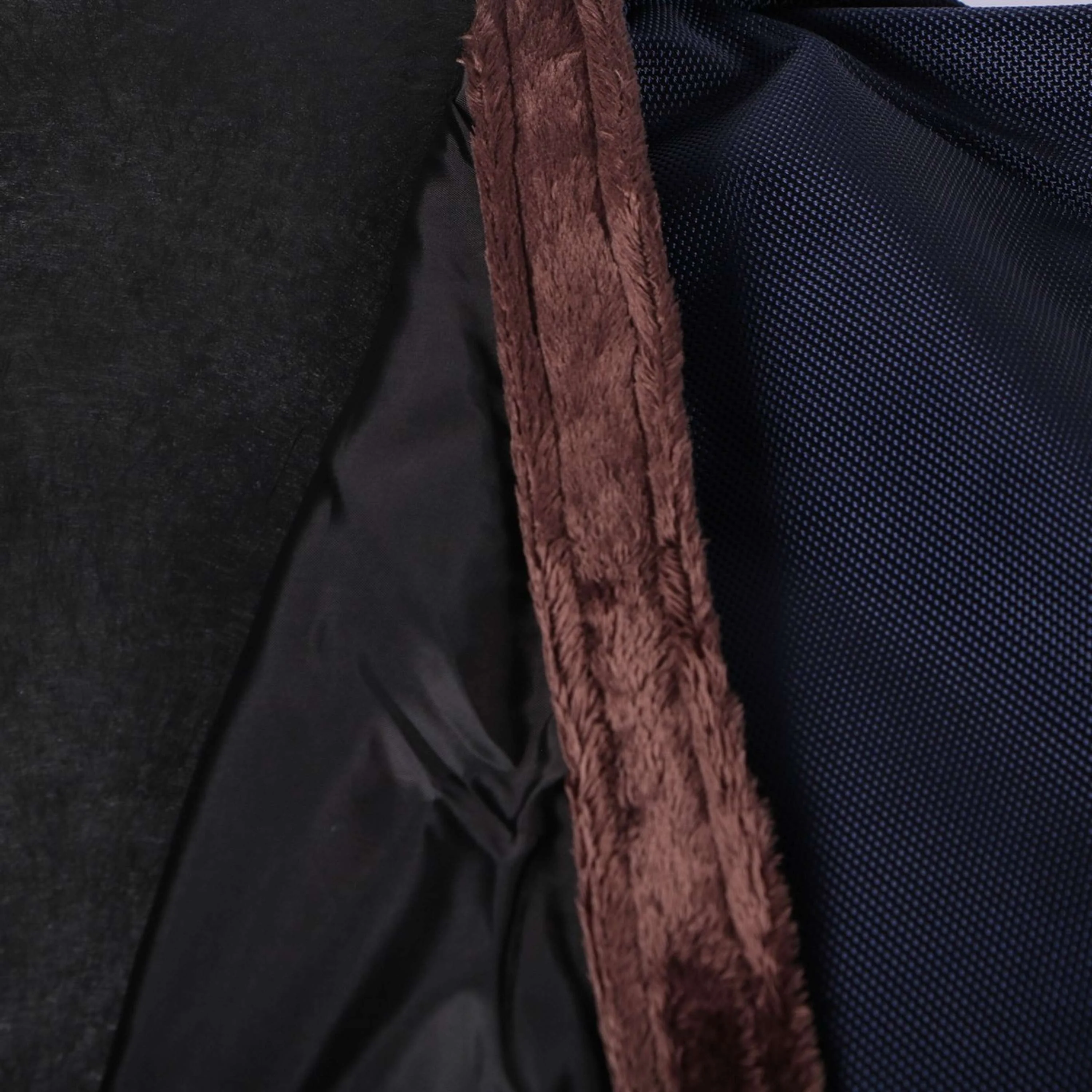 Kentucky Turnout Rug All Weather 300g Navy - Image 4