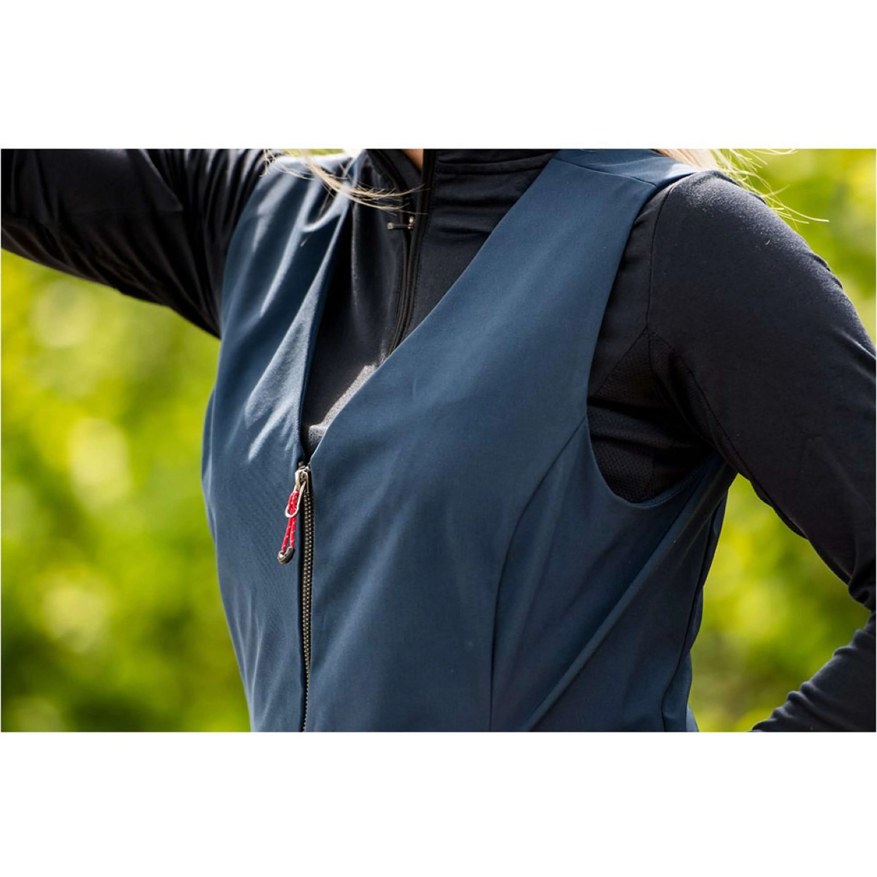 WHIS Heizweste Softshell Coach Dark Navy - Image 9